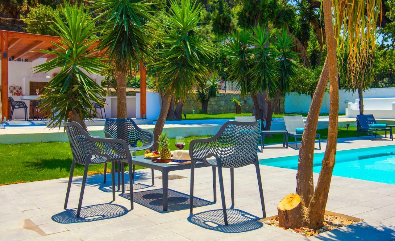 Bella Foresta Villa II Ixia  Exteriér fotografie