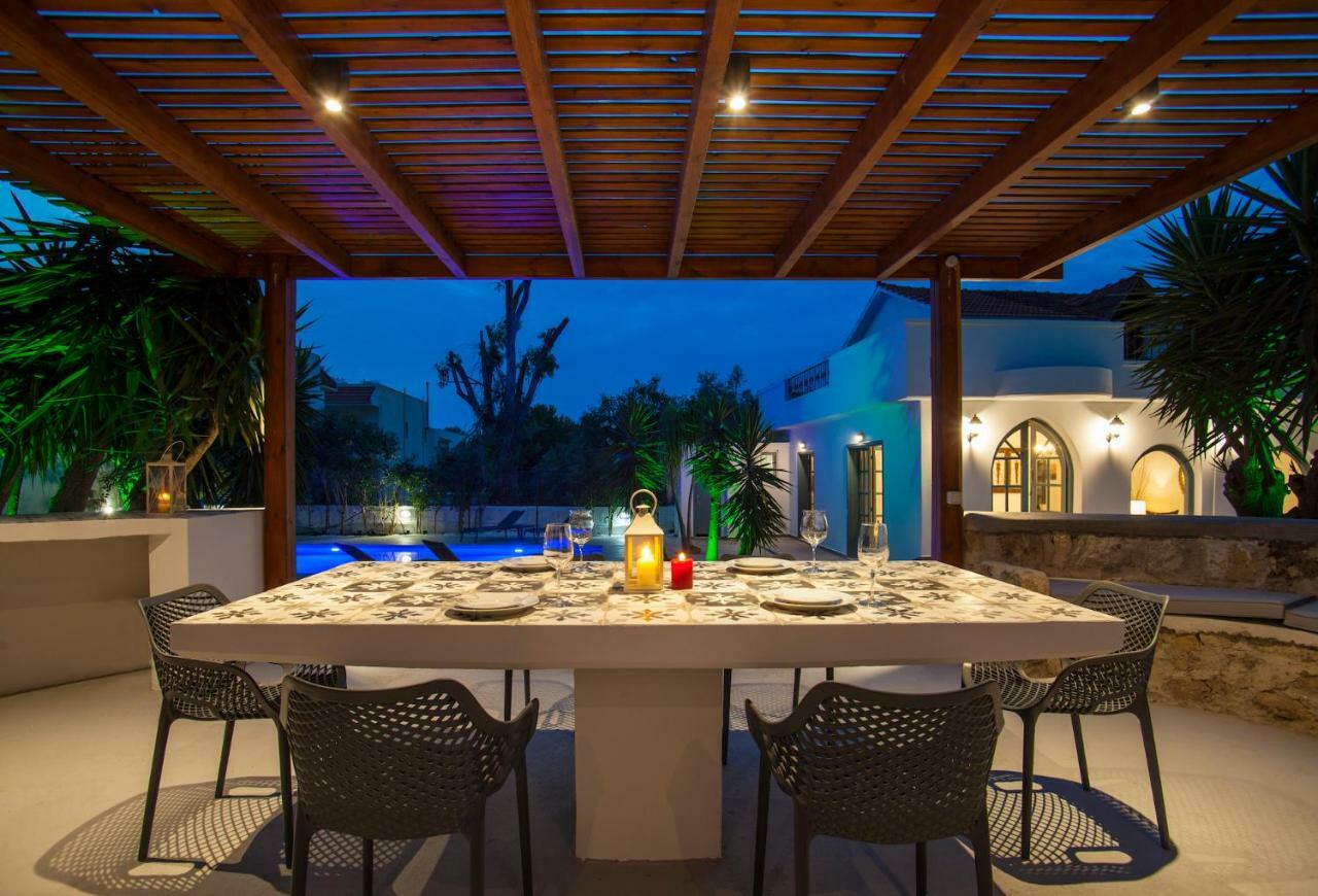 Bella Foresta Villa II Ixia  Exteriér fotografie